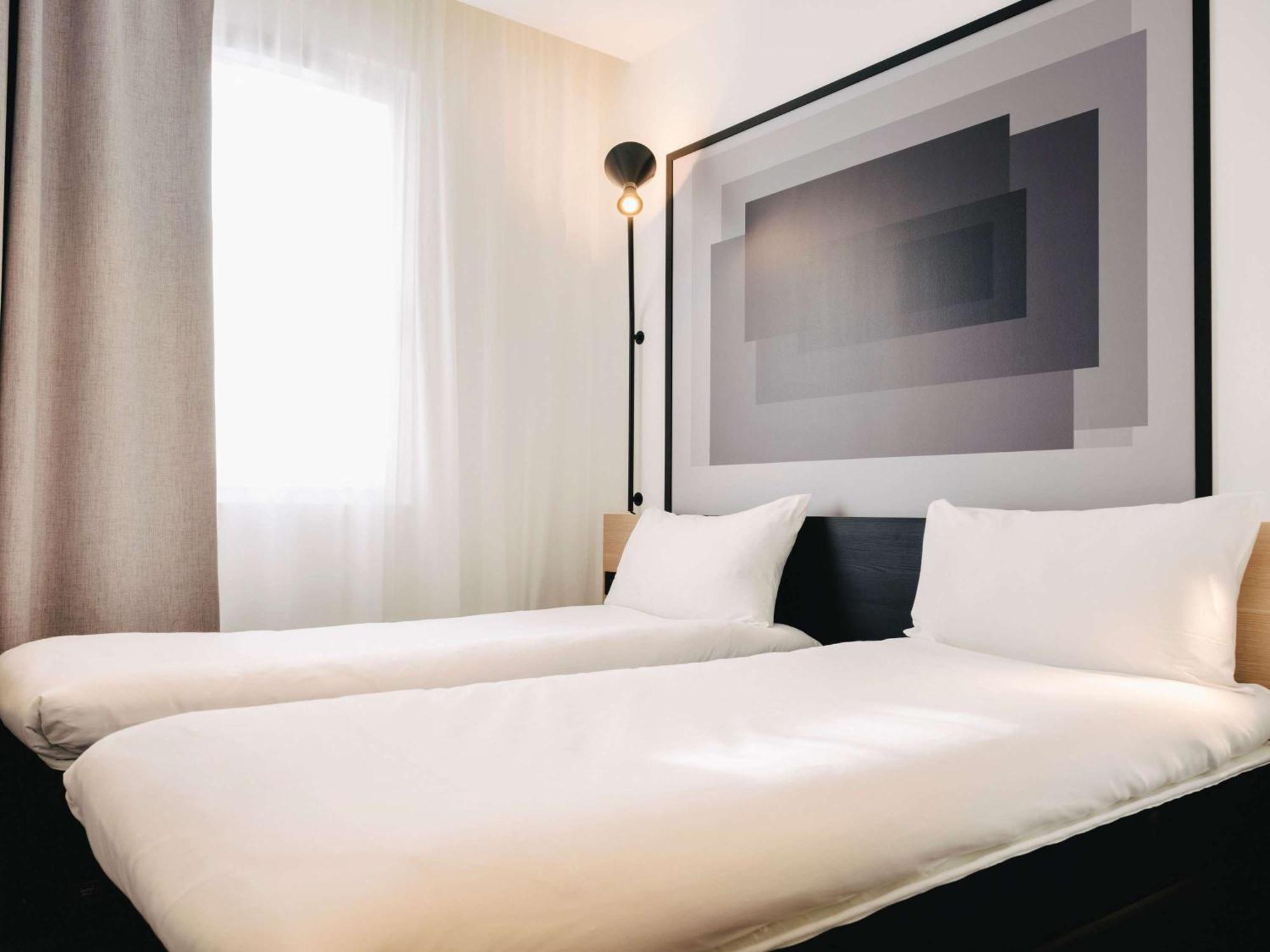 Ibis Rouen Centre Rive Droite Pasteur Hotel Екстериор снимка