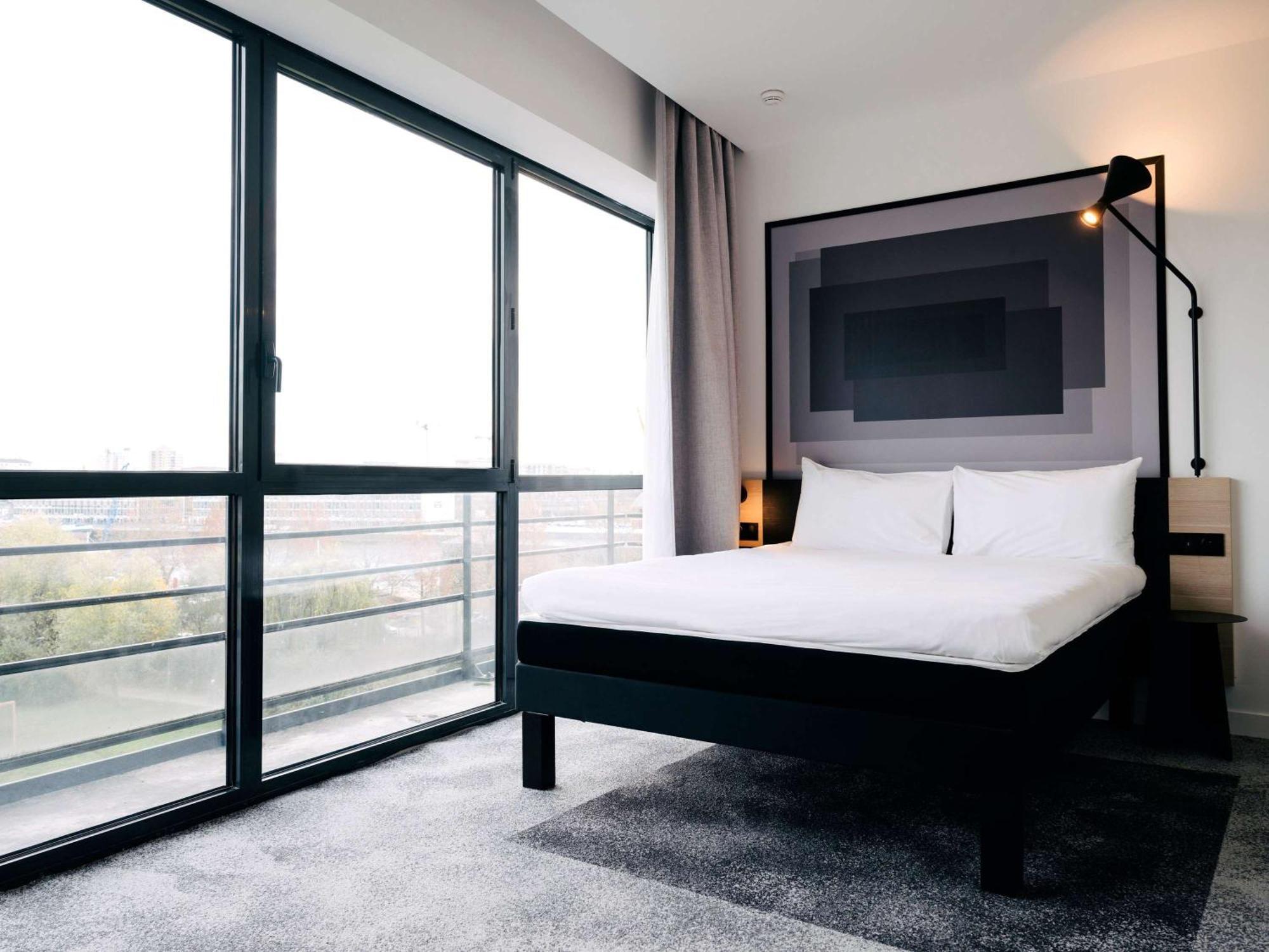 Ibis Rouen Centre Rive Droite Pasteur Hotel Екстериор снимка